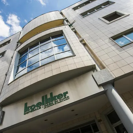 Giuly's Vicino Inalpi Arena, Universita E Stadio Turin