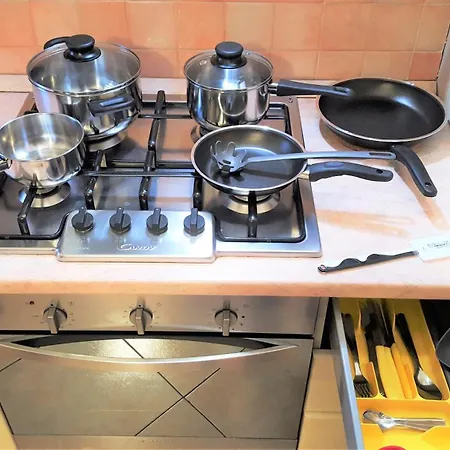 Giuly's Vicino Inalpi Arena, Universita E Stadio Apartamento *