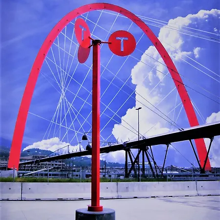 Giuly's Vicino Inalpi Arena, Universita E Stadio