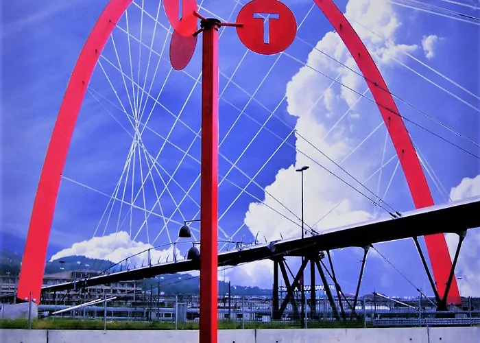 Giuly's Vicino Inalpi Arena, Universita E Stadio