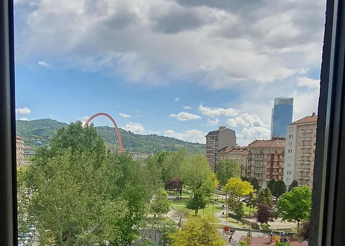 Giuly's Vicino Inalpi Arena, Universita E Stadio *