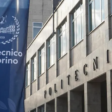 Daire Giuly's Vicino Inalpi Arena, Universita E Stadio